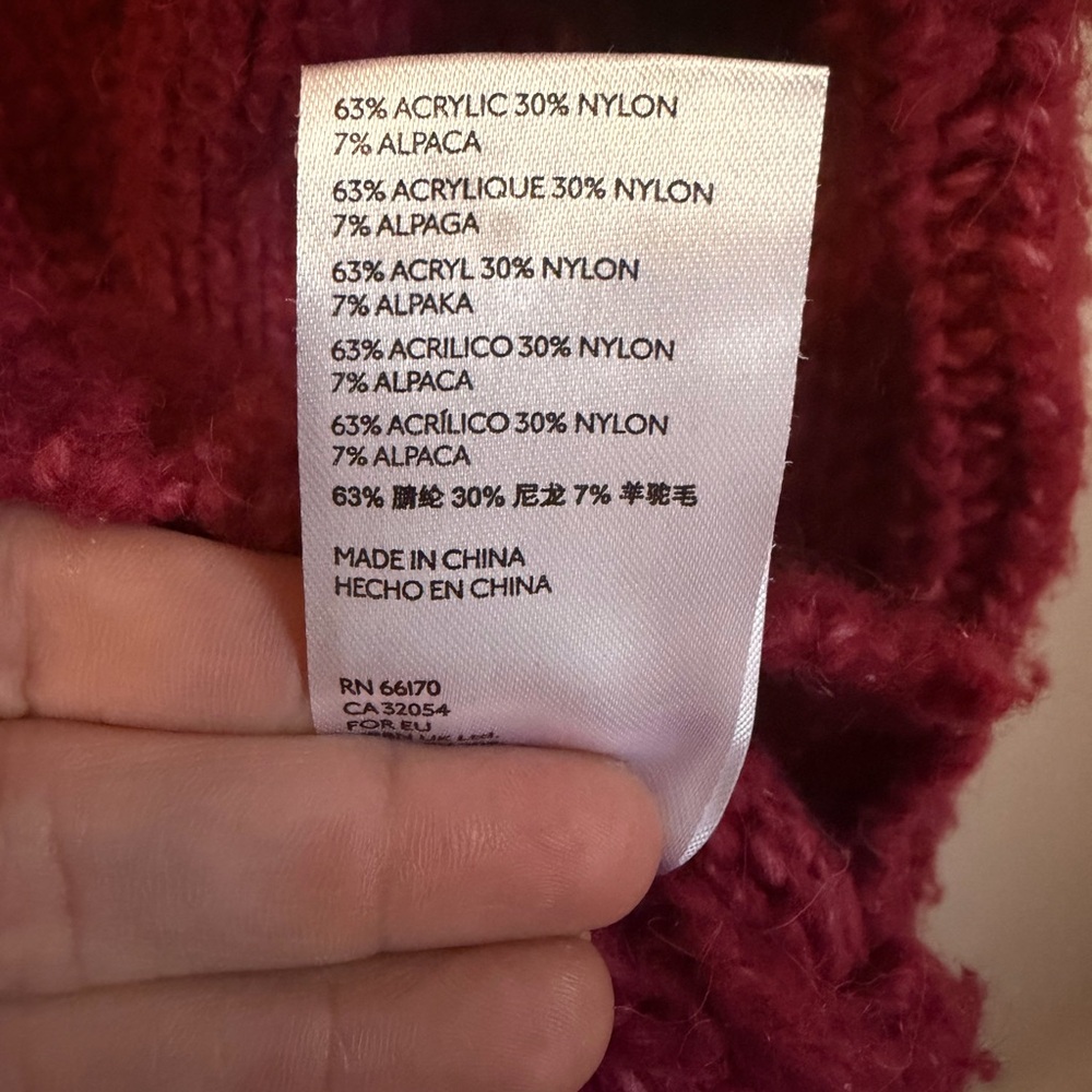 Anthropologie Alpaca Blend Chunky Cable Knit Sweater Raspberry Color Boho XS - Picture 6 of 6